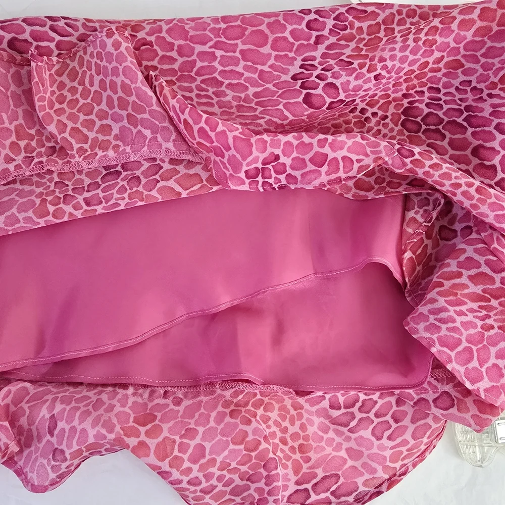 Donna Ricco 2pc Skirt Set Size 6 Pink Animal Pebble Print Short Sleeve Ruffle